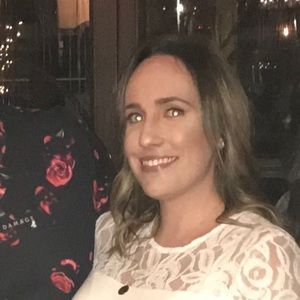 Meet your Posher, Naomi